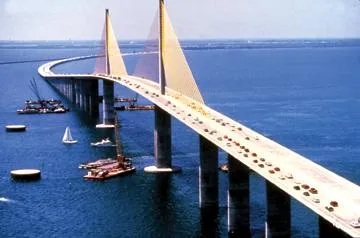 Description: Figure 3-4: Fly ash concrete is used in severe exposure applications such as the decks and piers of Tampa Bay's Sunshine Skyway Bridge.