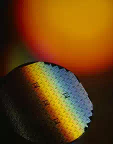 http://www.materials.unsw.edu.au/sites/default/files/silicon%20wafer.webp